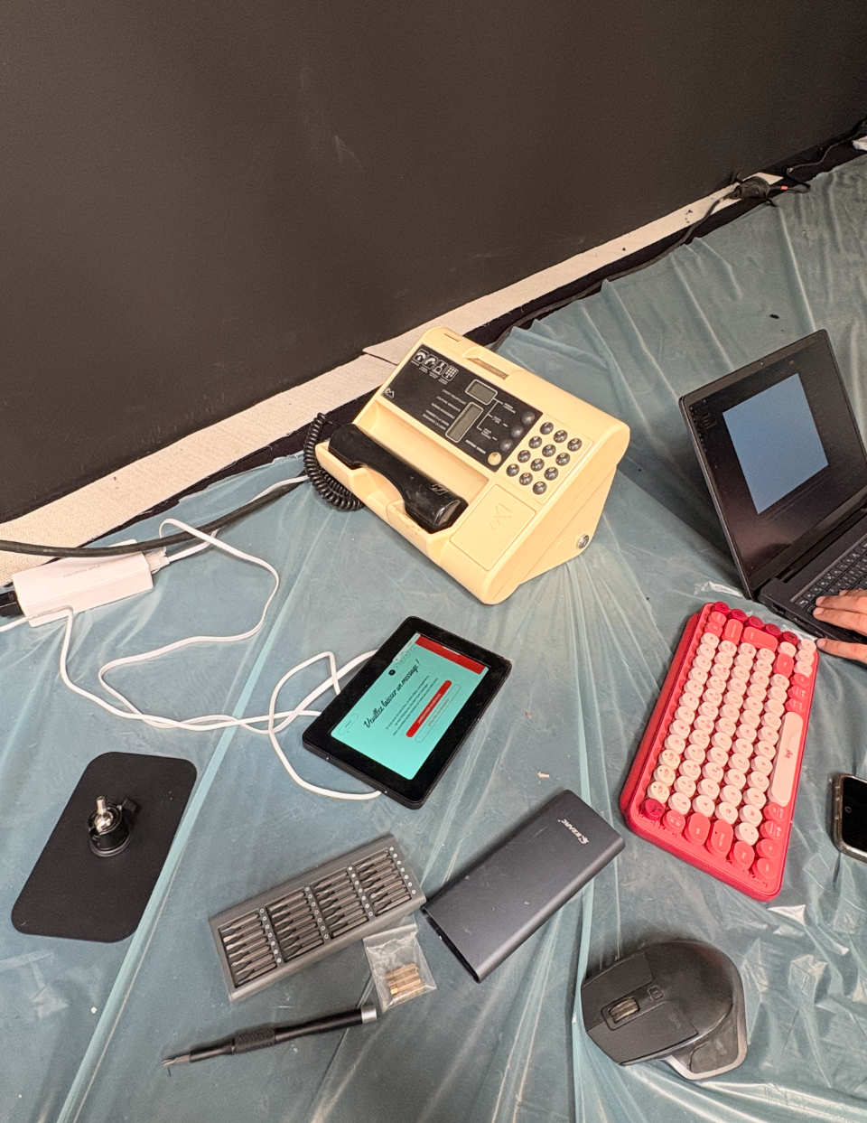 Working Process of LYL Phone booth